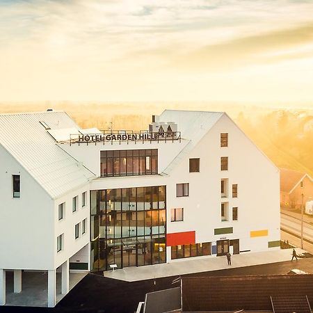 Hotel Garden Hill Velika Gorica Exterior photo